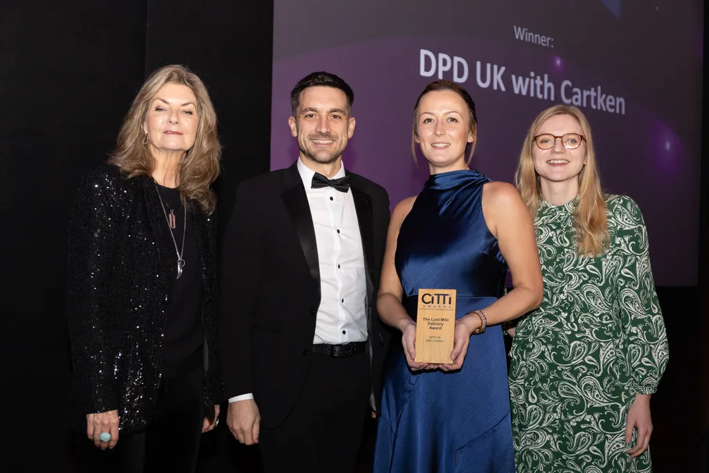 From left to right: Jo Caulfield, host of the 2023 CiTTi awards, with representatives from DPD, winners of The Last Mile Delivery award, and Lucy Williams, Senior Engagement Manager for South England, who presented the award.